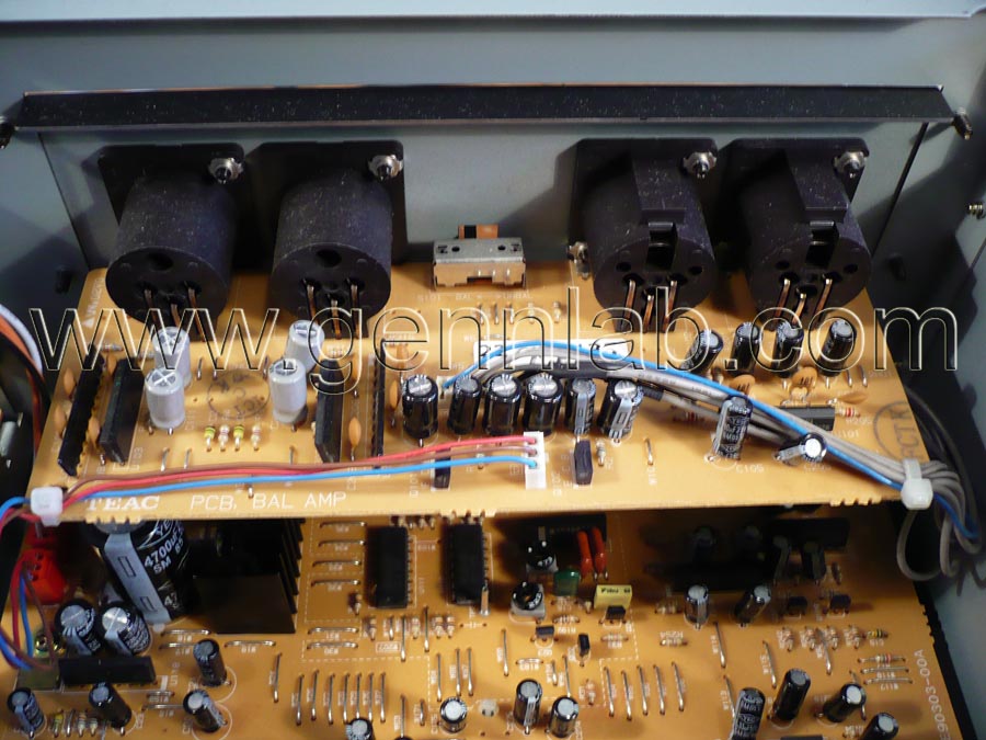 TASCAM 122mkIII. Input/Output PCB. TASCAM 122mkIII. Input/Output PCB.
