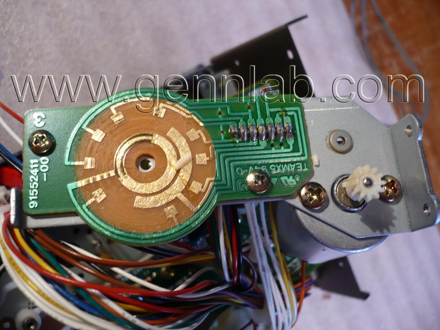TASCAM 122mkIII. Cam Motor and Contact PCB. TASCAM 122mkIII. Cam Motor and Contact PCB.