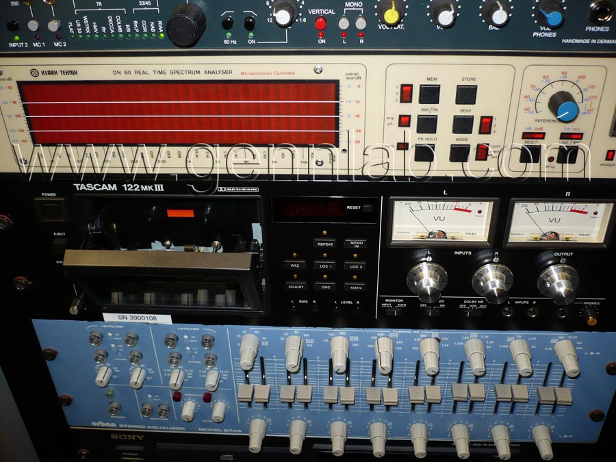 TASCAM 122mkIII rack-mounted. TASCAM 122mkIII rack-mounted.