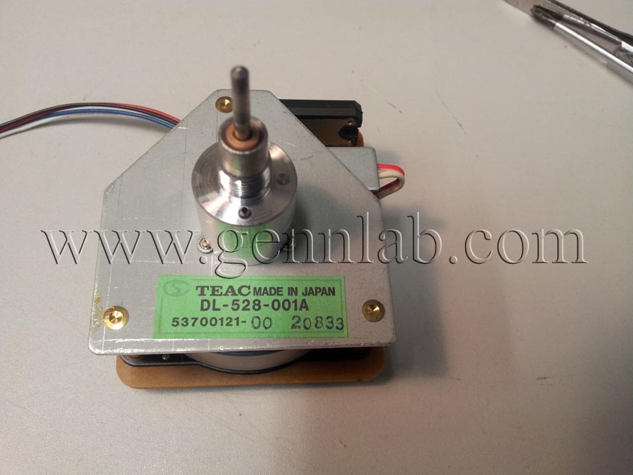 TASCAM 122mkIII. Capstan Assembly. TASCAM 122mkIII. Capstan Assembly.