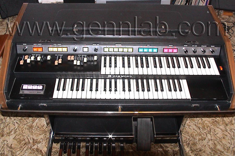 HAMMOND B200 Front Top HAMMOND B200 Front Top